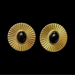 Vintage Gold-Tone Oval Clip-On Earrings With Black Stone Accent